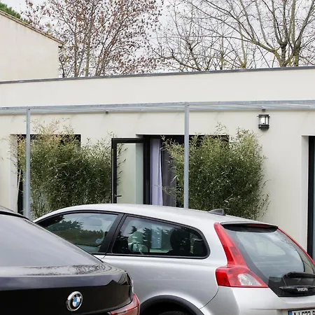 514 Hotel apartamentowy 3*